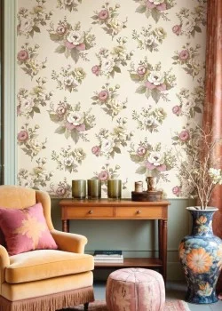 Blooming Garden 8330 Klasik Çiçek Demeti Desenli Krem ve Pembe Duvar Kağıdı, 5.33m²