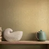 Marburg Papis Loveday 35852 Düz Duvar Kağıdı 7 m² Altın sarısı tonlarında ince mikro dokulu düz desenli podyum esintili lüks duvar kağıdı