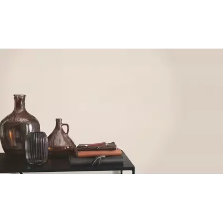 Pudra pembe ve açık krem tonlarında düz keten kumaş dokulu Alman mimari duvar kağıdı