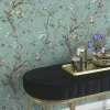 Su yeşili zemin üzerine krem ve beyaz sakura çiçekli Alman mimari duvar kağıdı