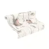 Rasch Kids World 2 300048 krem zeminli sulu boya efektli ayı baykuş tavşan kirpi ve ağaç desenli bebek odası duvar kağıdı