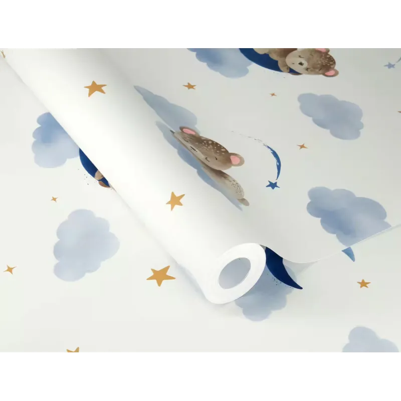 Rasch Kids World 2 321005 krem zeminli mavi hilal üzerinde uyuyan ayıcık bulut ve yıldız desenli bebek odası duvar kağıdı