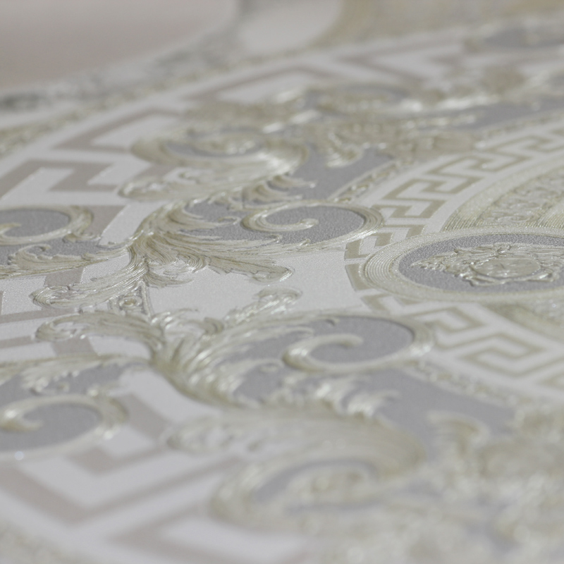 Versace VI 34901-2 Krem Gri Madalyon Duvar Kağıdı Krem, açık gri ve şampanya tonlarında barok madalyon tabak desenli Versace VI duvar kağıdı