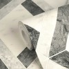 Beyaz ve antrasit mermer şeritli geometrik baklava desenli Versace lüks duvar kağıdı