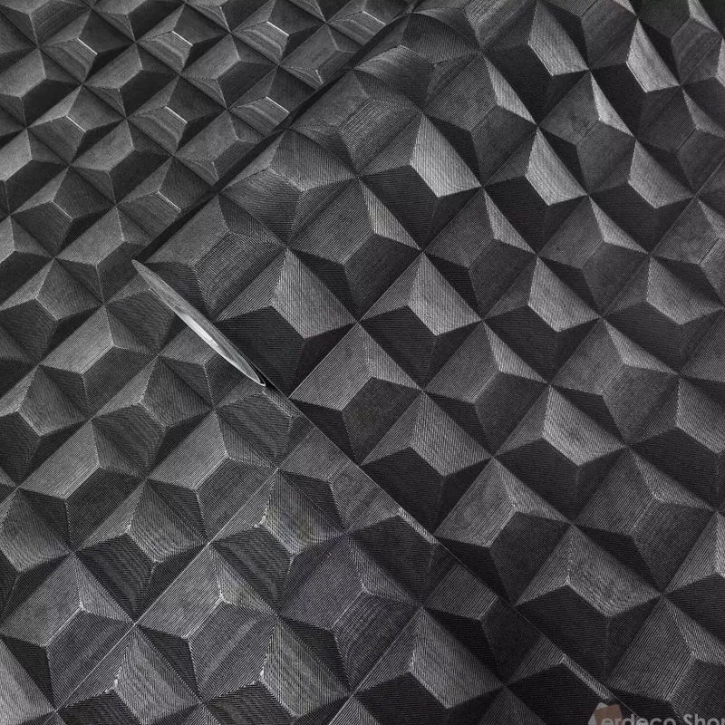 Mini Trend Z15524 koyu gri antrasit tonlarında 3D geometrik küp desenli duvar kağıdı.