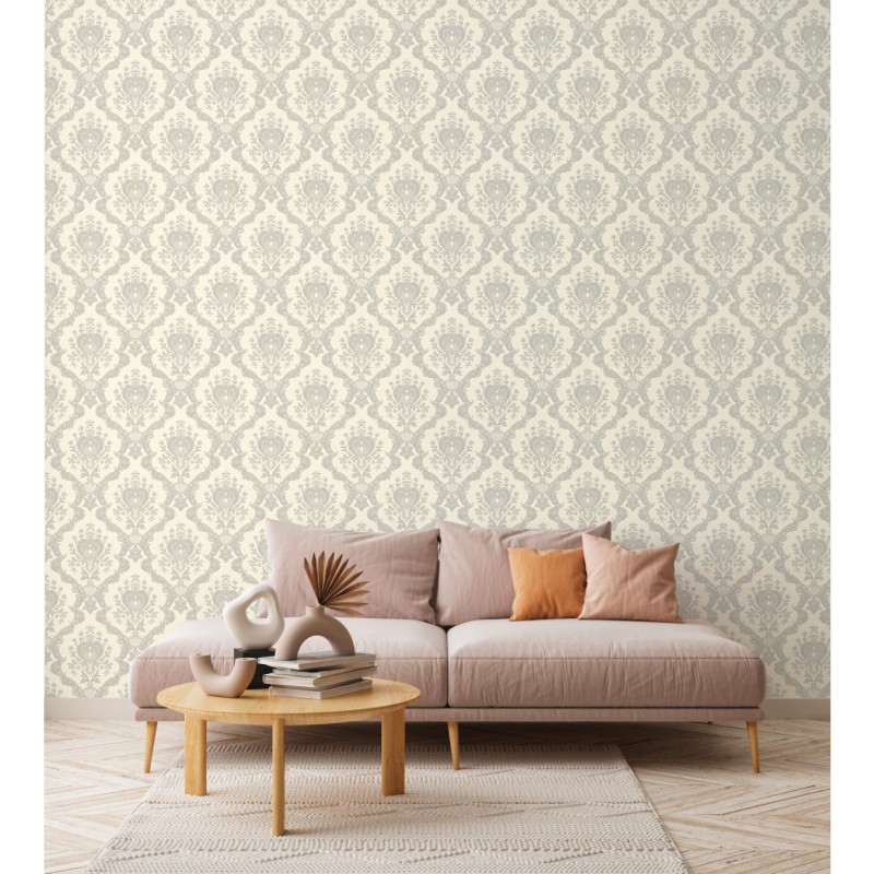 Tradizione Italiana Z21741 Açık Gri Damask Duvar Kağıdı Açık gri ve gümüş tonlarında klasik damask desenli Tradizione Italiana Z21741 duvar kağıdı