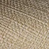 Düz, açık bej renkli, ince keten veya hasır dokulu elyaf duvar kağıdı örneği