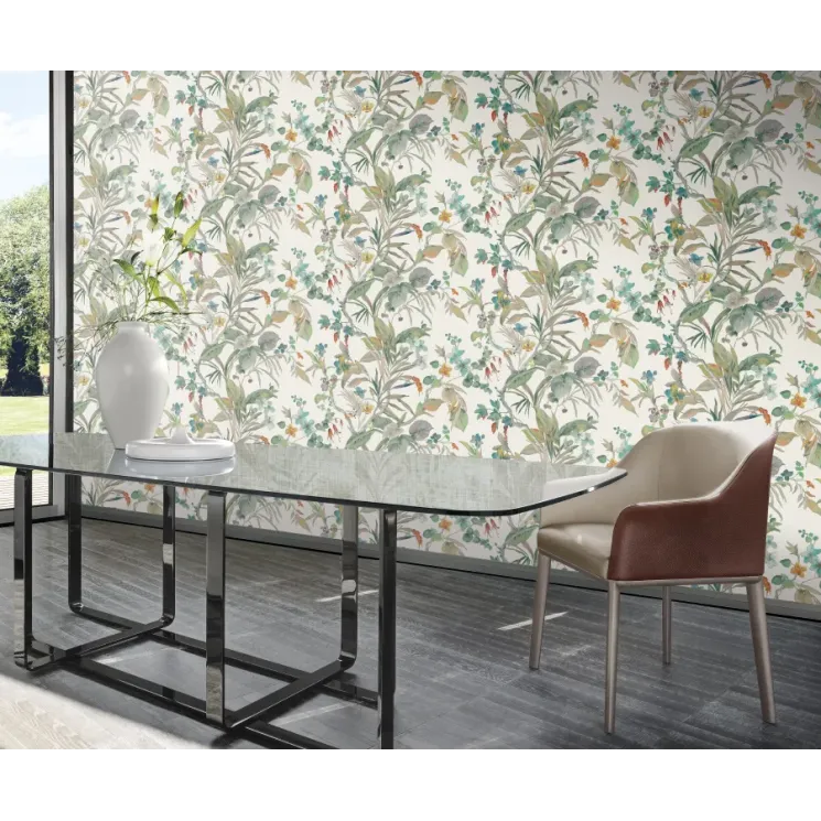 Tropikal Çiçekli Kahverengi Duvar Kağıdı Dekorasyon Fikri Tropikal çiçekli, kahverengi fonlu, pastel tonlarda modern duvar kağıdı, Trussardi 8 Z30332